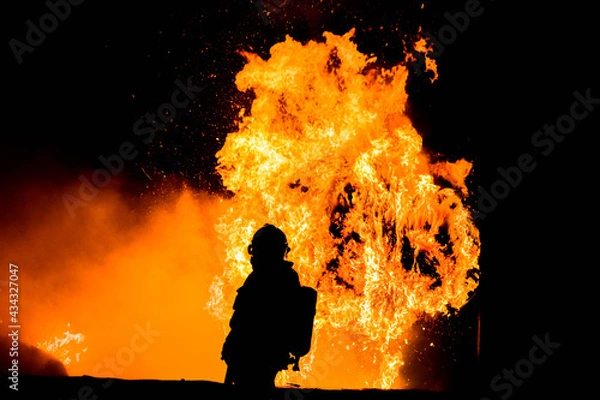 Obraz firefighter in the night