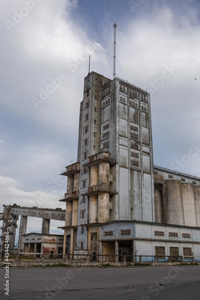 Obraz abandoned building