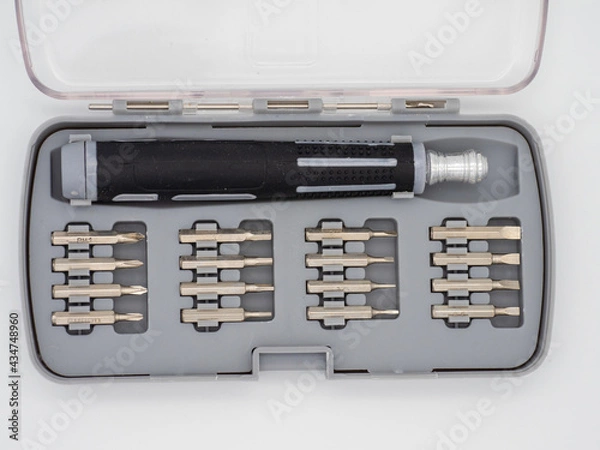Obraz クローズアップした精密ドライバー（交換ビット付）