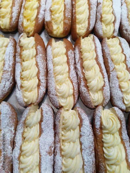 Fototapeta 
Cream donuts