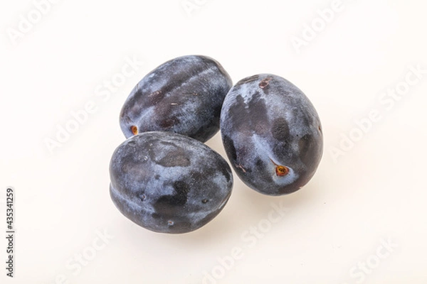 Fototapeta Ripe sweet and tasty plum