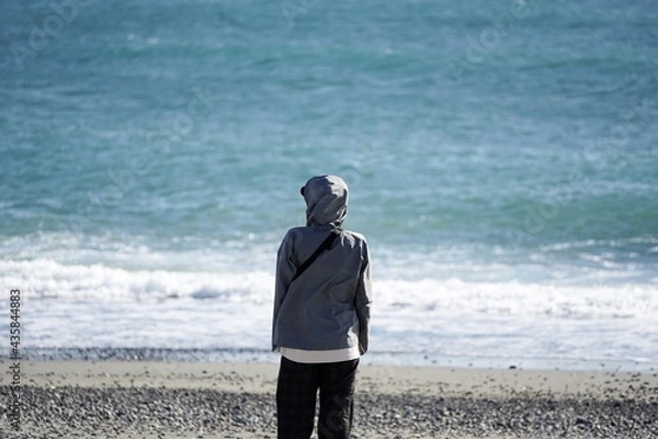 Obraz 海でひとり