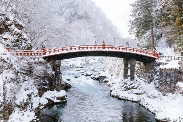 Obraz 【栃木県】雪　日光　神橋　昼