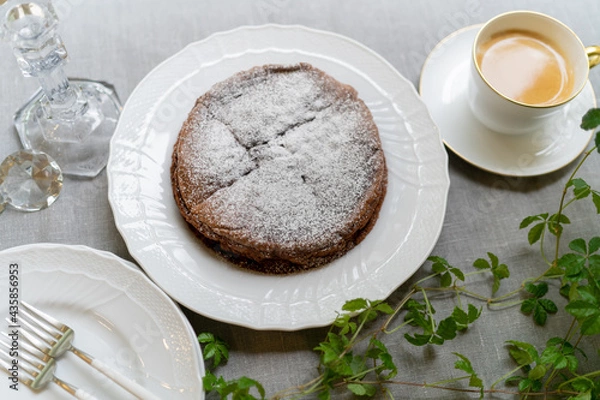 Obraz 白いお皿に盛り付けられたガトーショコラ