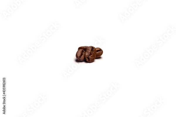 Obraz Roasted coffee beans isolated on a white background-6