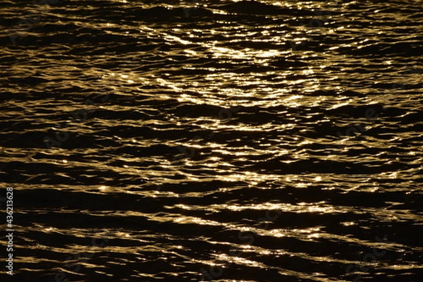 Obraz reflection in water