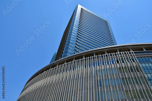 Fototapeta 【都市風景】大阪うめきたグランフロント大阪