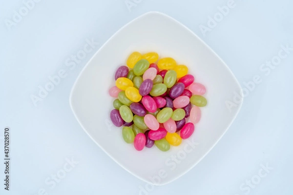 Obraz 器に盛られたゼリービーンズ