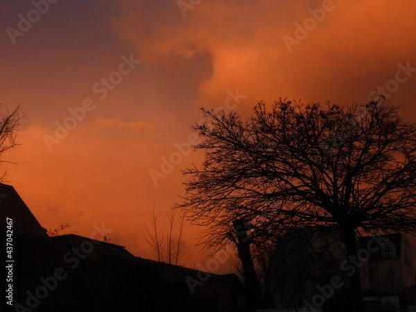 Fototapeta Der Abend wird heiß
