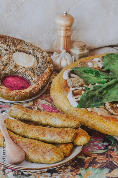 Obraz pizza with spinach and  MUSHROOMs
