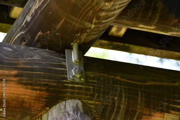 Fototapeta 丸太に使用した羽子板ボルト