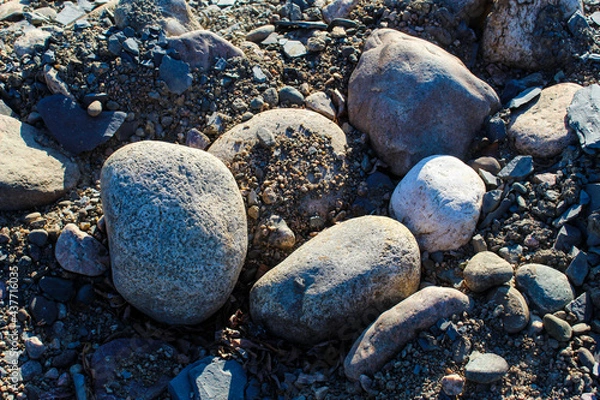 Fototapeta various sized rocks