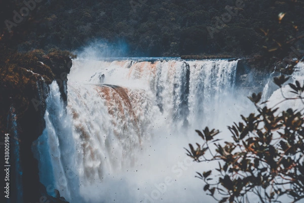 Obraz Devil's Throat in Iguazu Falls with reddish water