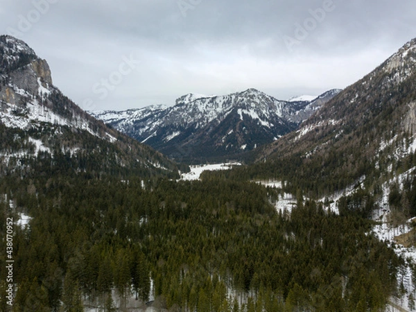 Fototapeta snow covered mountains