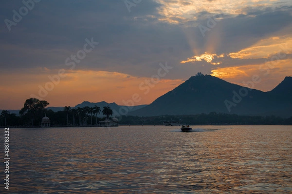 Obraz sunset over the lake