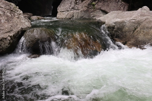 Obraz 日本の山奥にある川を撮影