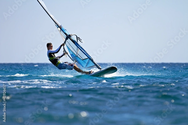 Fototapeta Widok z boku młodego Windsurfer