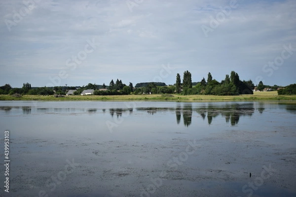 Fototapeta lake and clouds