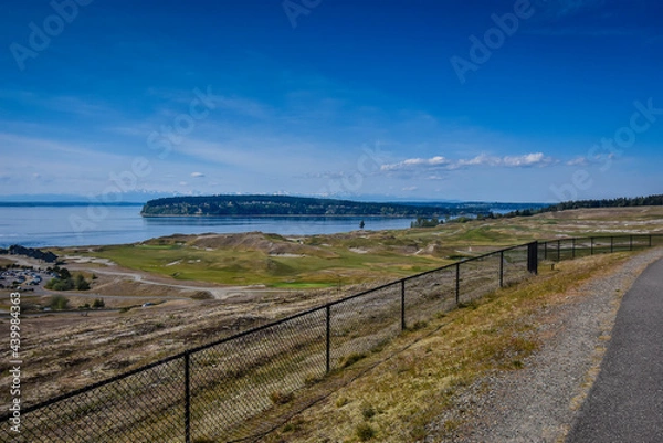 Fototapeta Chambers Bay Golf Course on shores of Puget Sound, Tacoma, Washington. Home of the US Open in 2015.
A municipal course owned by Pierce County