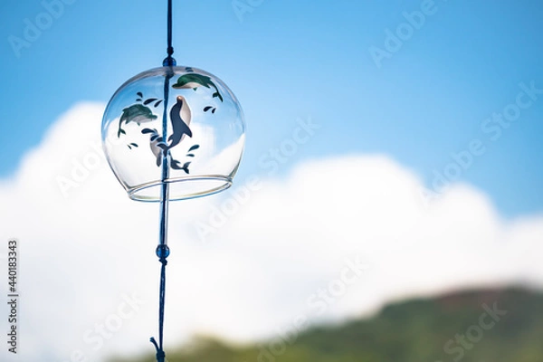 Obraz 真夏のイメージ/風鈴と青空、雲/晴天/夏休み