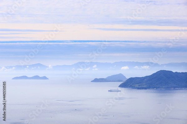 Obraz 瀬戸内海の眺望と船　広島県尾道市高見山展望台