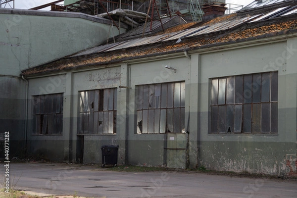 Obraz old abandoned building