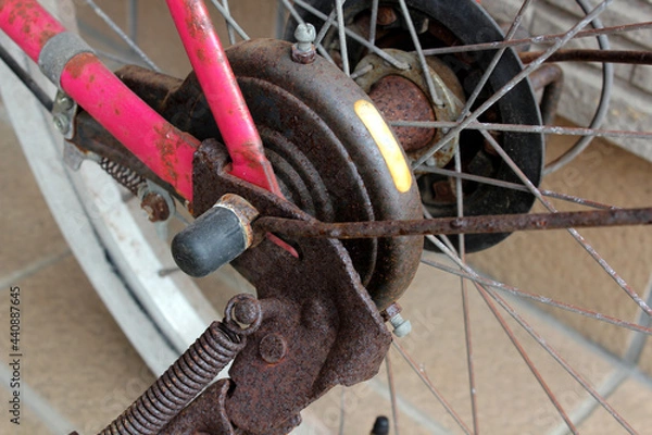 Obraz 錆びついた自転車の車輪