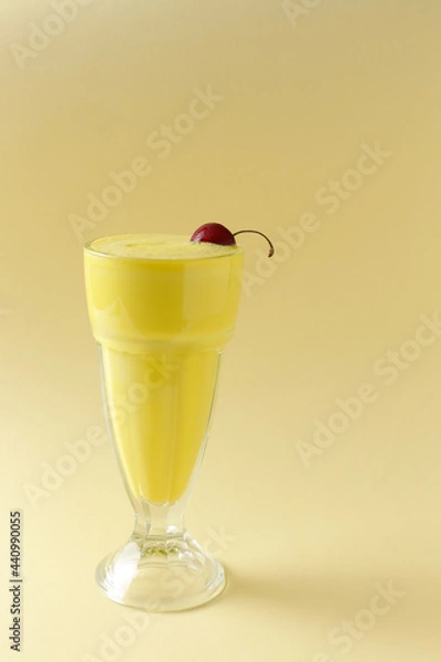 Obraz fruit cocktail with cherry