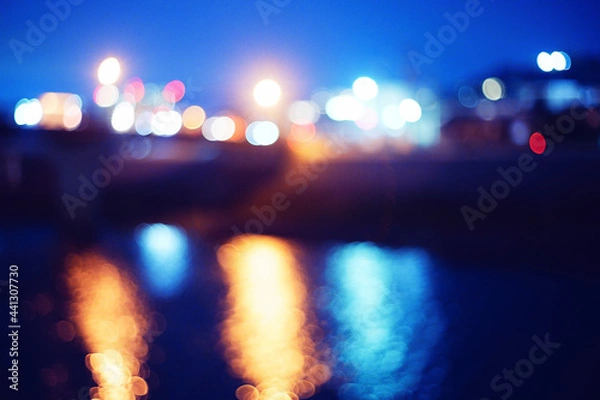 Fototapeta 川に反射する灯り