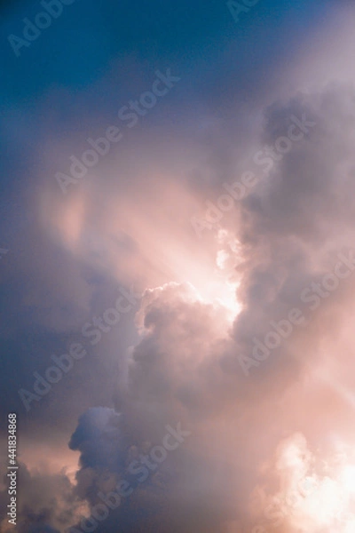 Fototapeta Light rays out of cloud