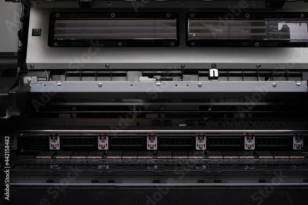 Obraz 大型プリンタのメンテナンス