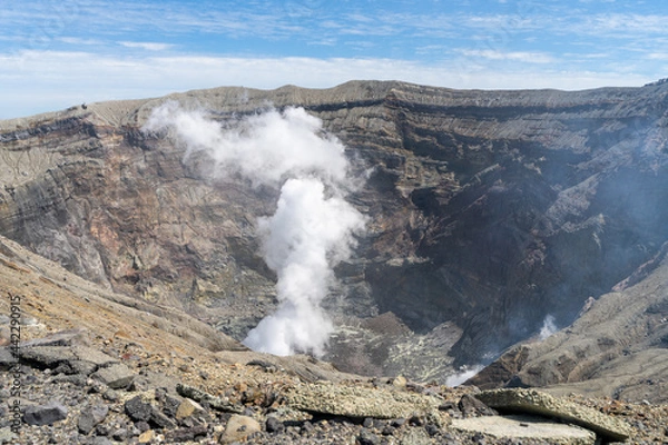 Obraz 阿蘇山の山頂付近と火口付近　熊本県阿蘇地方