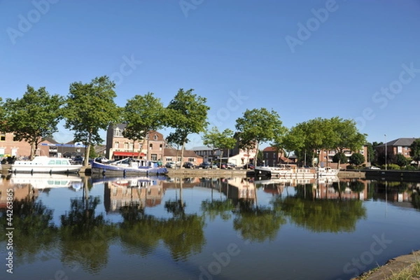 Obraz Cambrai, reflets dans le canal