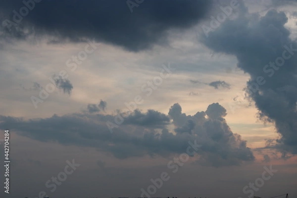 Fototapeta Dark depressive cloudscape
