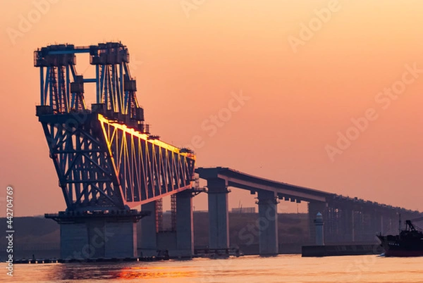 Obraz 建設中の東京ゲートブリッジ