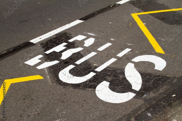 Obraz Bus text on the ground