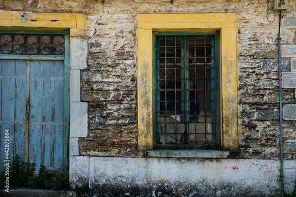 Fototapeta old wall in Greece
