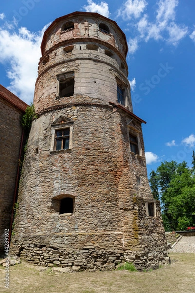 Obraz Cris Bethlen Castle, Historic Sites in Mures County. Fortified churches and castles of Transylvania