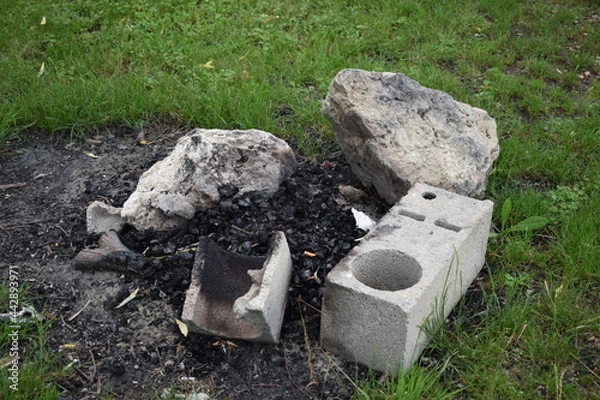 Fototapeta Feux de camp en extérieur