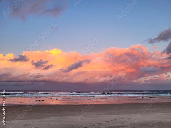 Obraz Beach sunset at Tweed Coast