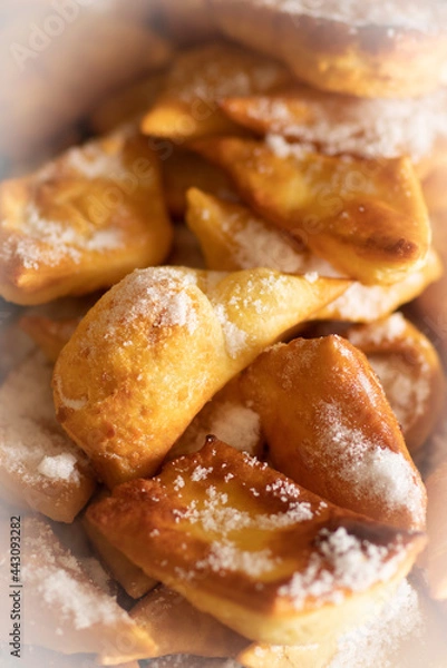 Fototapeta BUGNES TRADITIONNELLES