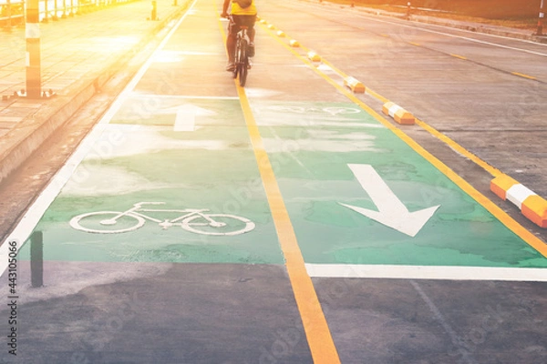 Obraz bike lane in the morning light