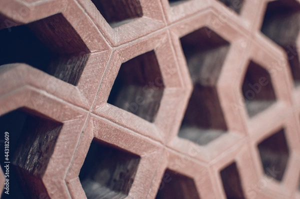 Fototapeta Mughal architecture is the type of Indo-Islamic architecture developed by the Mughals in the 16th, 17th and 18th centuries throughout the ever-changing extent of their empire in the Indian .