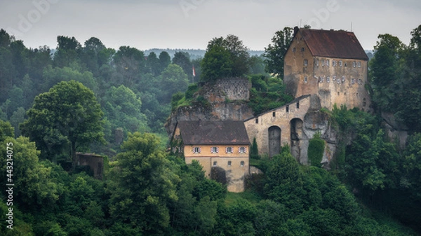 Obraz castle in the rain - Eine Burg im Regen