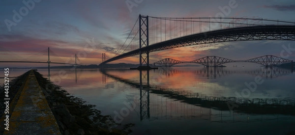 Obraz Sunrise over the Forth Bridges from South Queensferry looking towards Fife, Scotland.