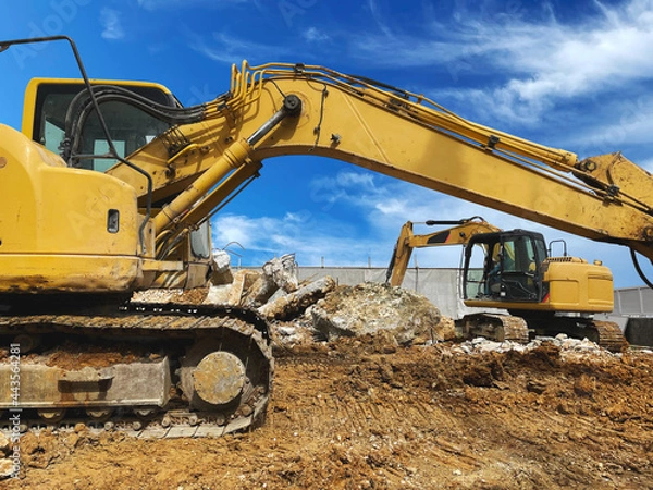 Obraz ショベルカーの活躍している解体工事現場