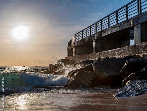 Obraz Waves crashing against rocks