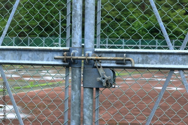 Fototapeta 閉められた柵
