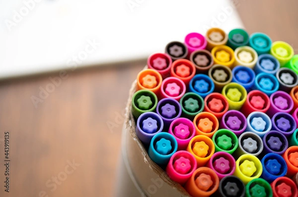 Fototapeta カラフルなペン