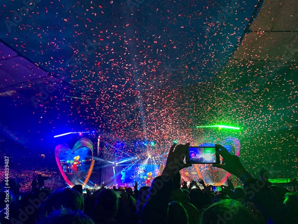 Obraz Konzertfinale mit Konfetti